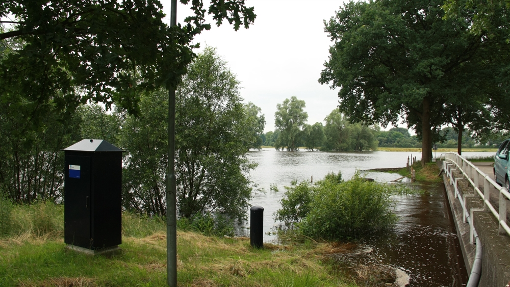 Brug over de Dinkel bij hoogwater