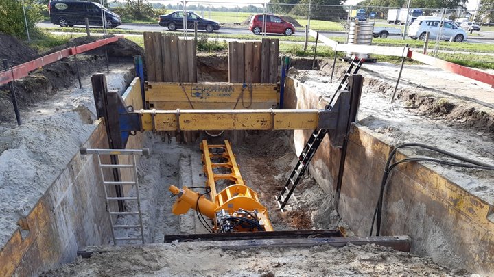 Bouwkuip avegaarboring met zicht op Abel Tasmanstraat