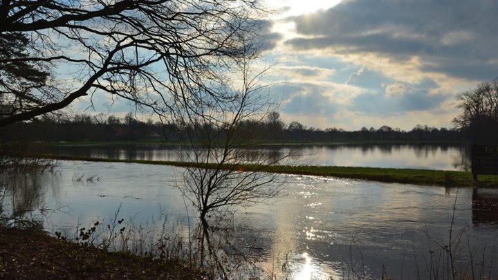 Hoog water Dinkel