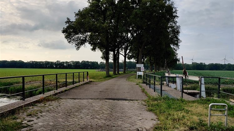 Pekelbrug bij Radewijk