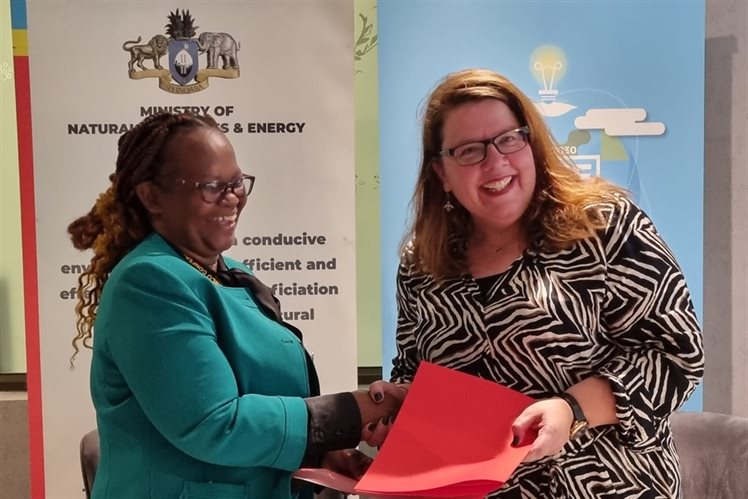 Eswatini ondertekening Ellen Hemmers