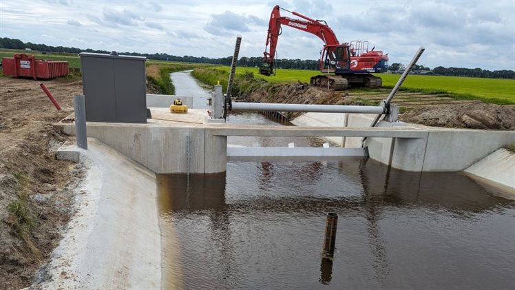 Gerenoveerde stuw Ten Holteweg