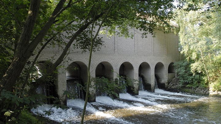 VOL schuivenhuisje7 stuw
