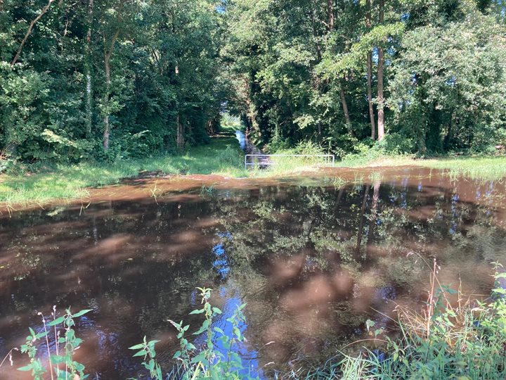 Middensloot Weerselo hoog water