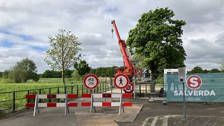 Sluizeneiland Hardenberg werkzaamheden aan fietspad