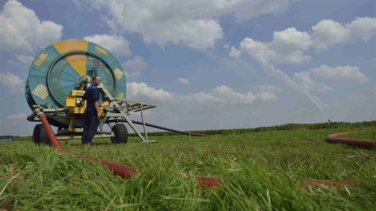 agrarisch_sproeien_droogte_akkerbouw