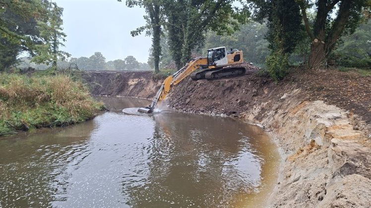 puin verwijderen uit Dinkeloever