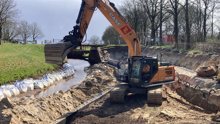 Sluis Junne werk in uitvoering2