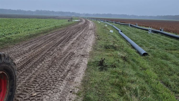 Persleiding boven de grond